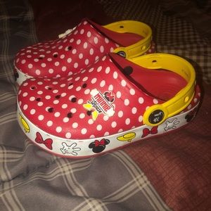 Minnie Mouse crocs size 11